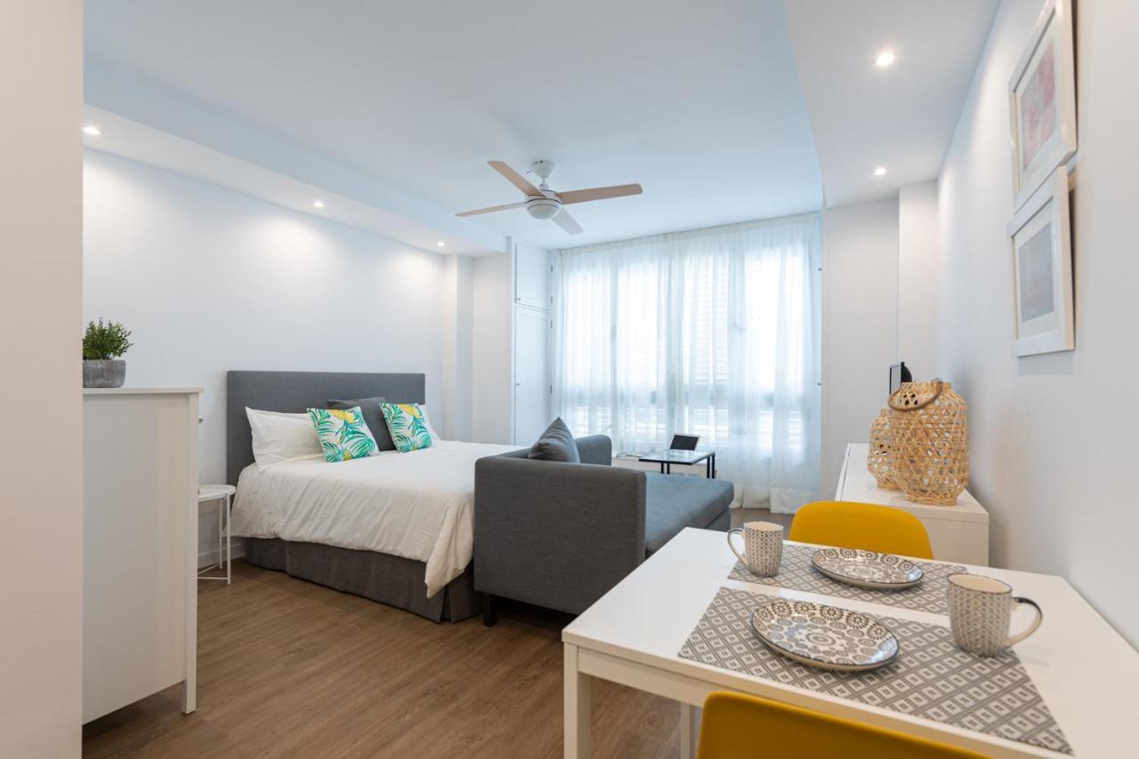 Homeforguest Moderno Estudio Junto A Las Canteras Las Palmas de Gran Canaria Exteriör bild