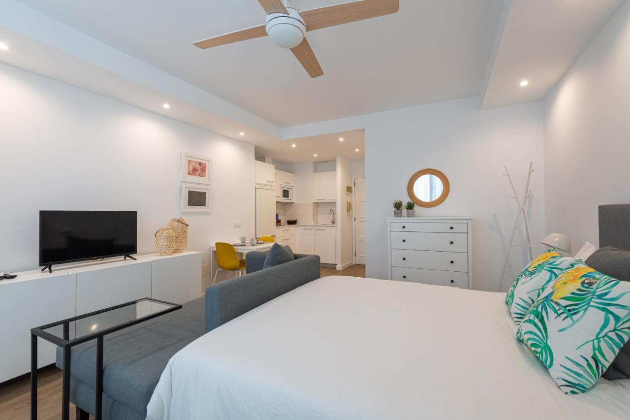Homeforguest Moderno Estudio Junto A Las Canteras Las Palmas de Gran Canaria Exteriör bild